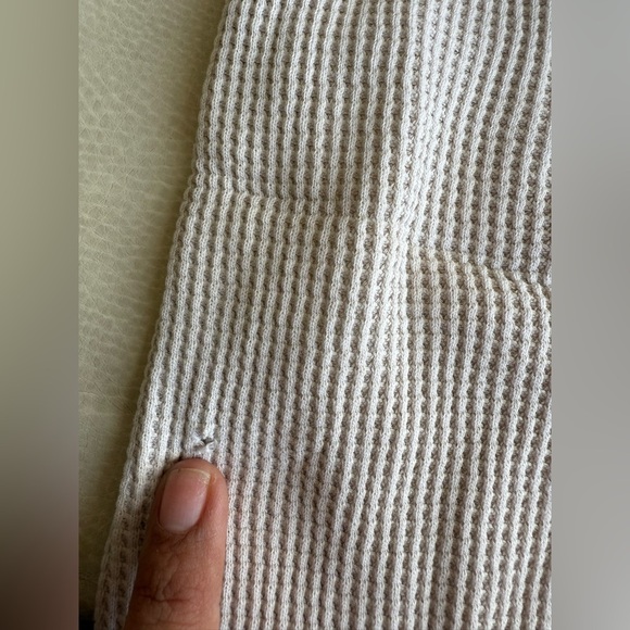 Bundle of boy pajamas gap,Uniqlo and wondershop - Picture 9 of 16